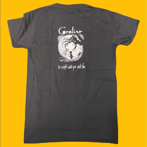 Coraline graphic Tshirt ! - Picture 2 of 4